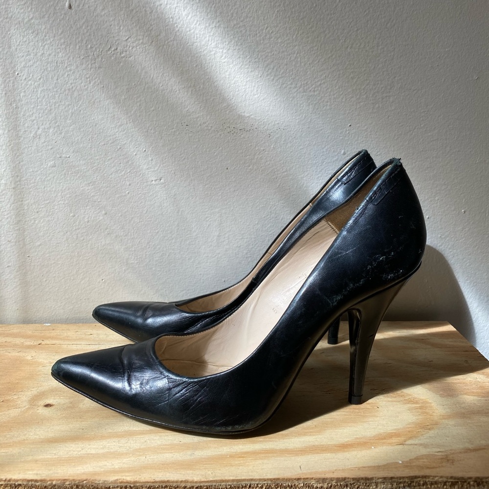 Pedro Garcia heels